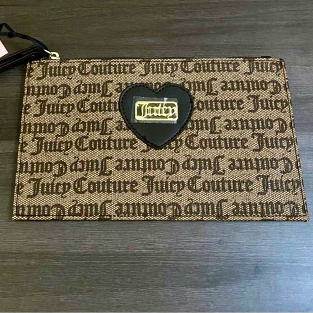 NWT Juicy Couture Wristlet